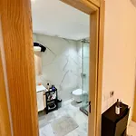 Casabella Cfc Luxury House