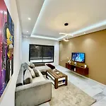 Casabella Cfc Luxury House